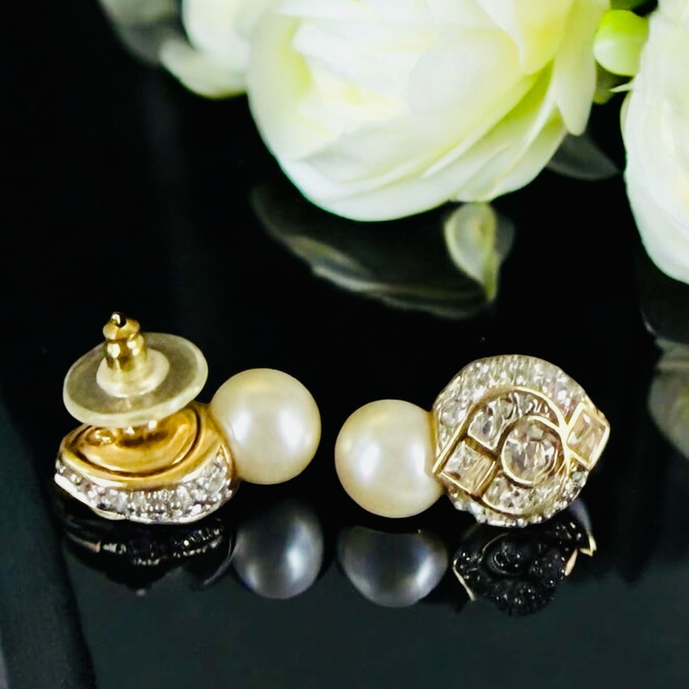Swarovski Pearl Drop Earrings – Glamorous Statement - Picture 4 of 4